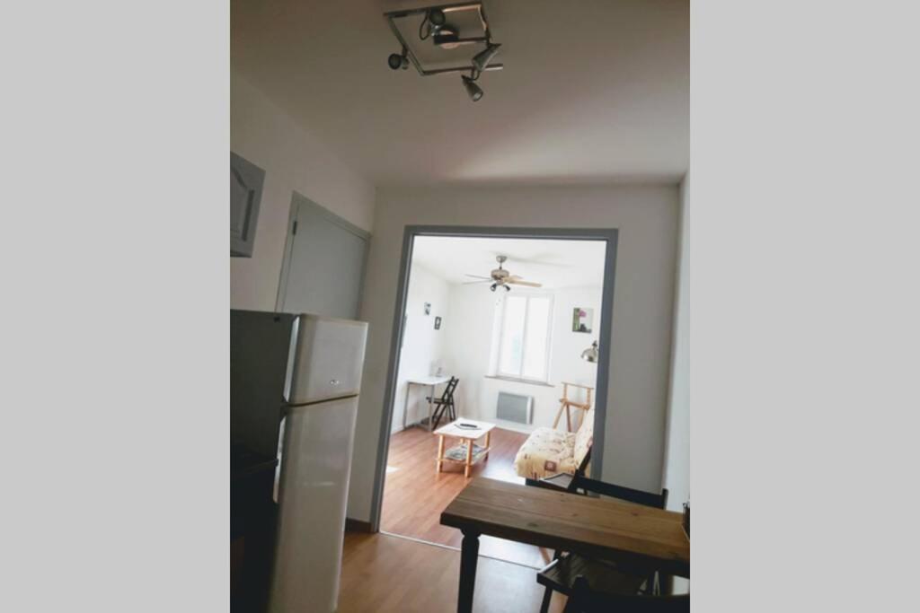 Appartement La BELLE VUE entre terre et mer 2 étoiles à Maury Extérieur photo